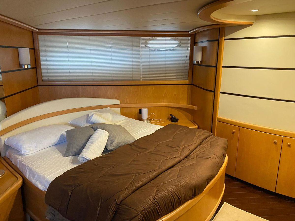PERSHING 76 usato - foto 12 | Auto Yachting Mango Padula