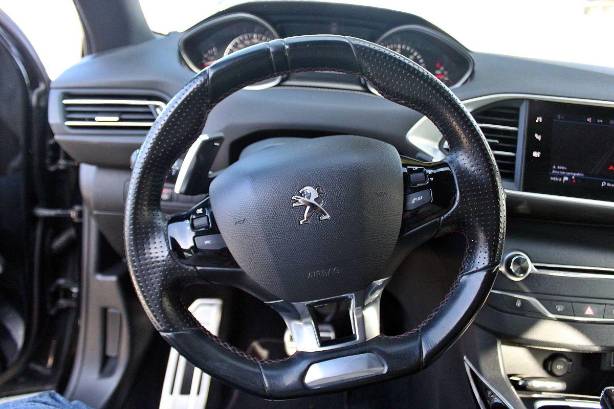 PEUGEOT 308 usata - foto 13 | Auto Yachting Mango Padula