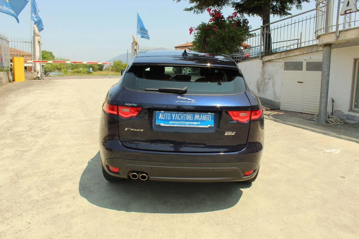 JAGUAR - F-Pace - 2.0 D 180 CV AWD aut. Portfolio
