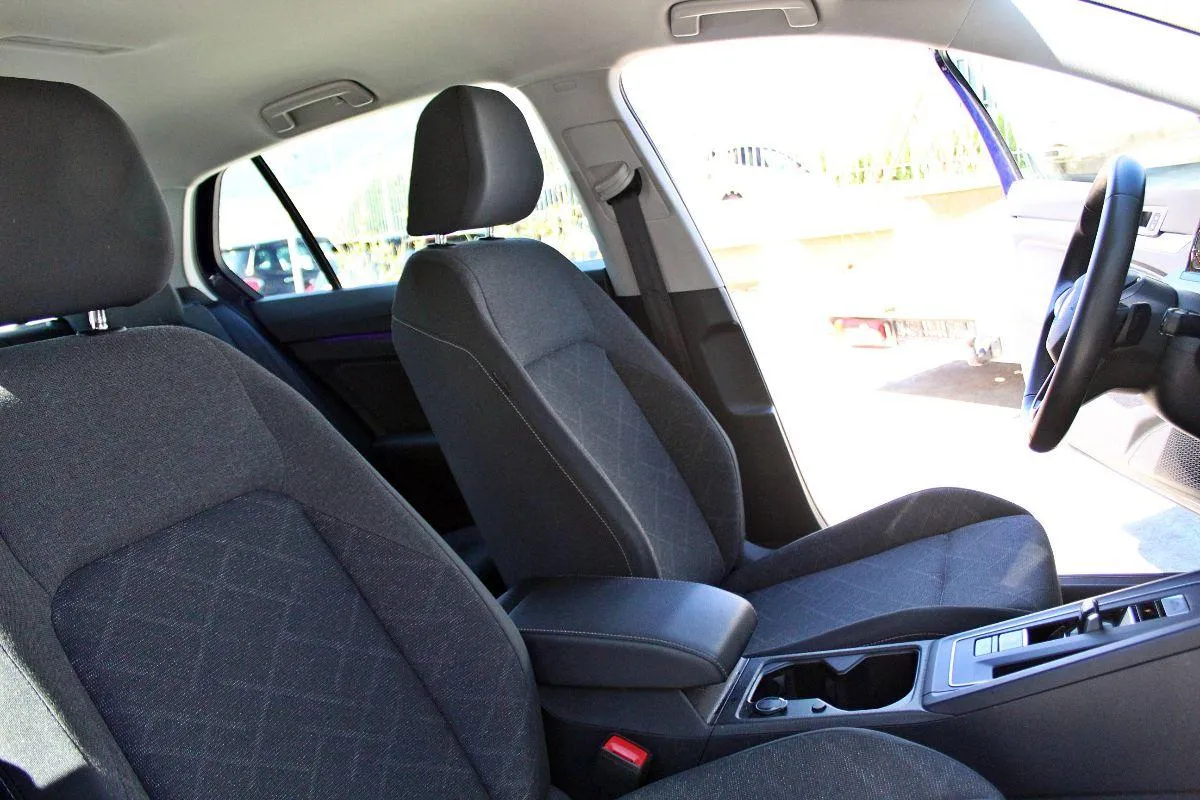 VOLKSWAGEN - Golf VIII 1.0 etsi evo Life 110cv dsg