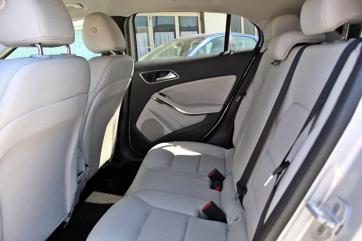 MERCEDES - Classe GLA - GLA 180 d Premium