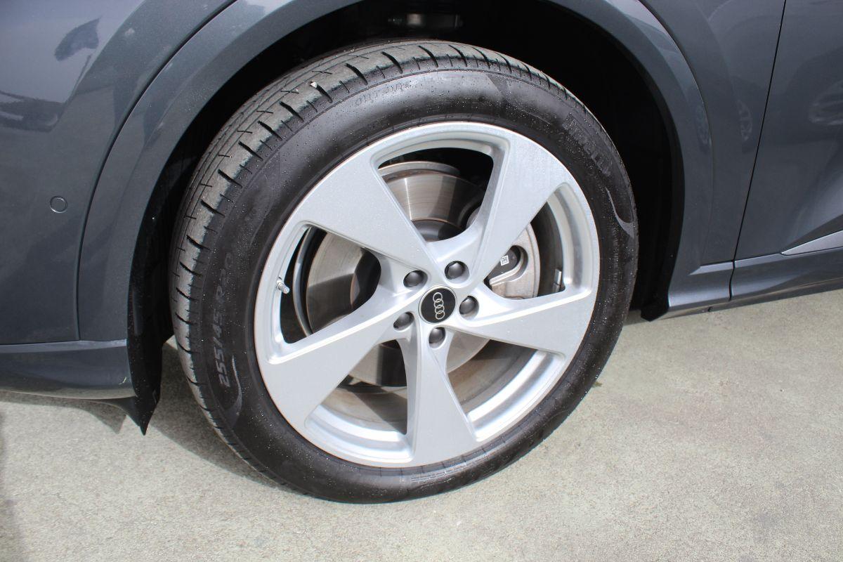 AUDI - Q5 Sportback - 2.0 tdi mhev  S line edition quattro 204cv s-tronic