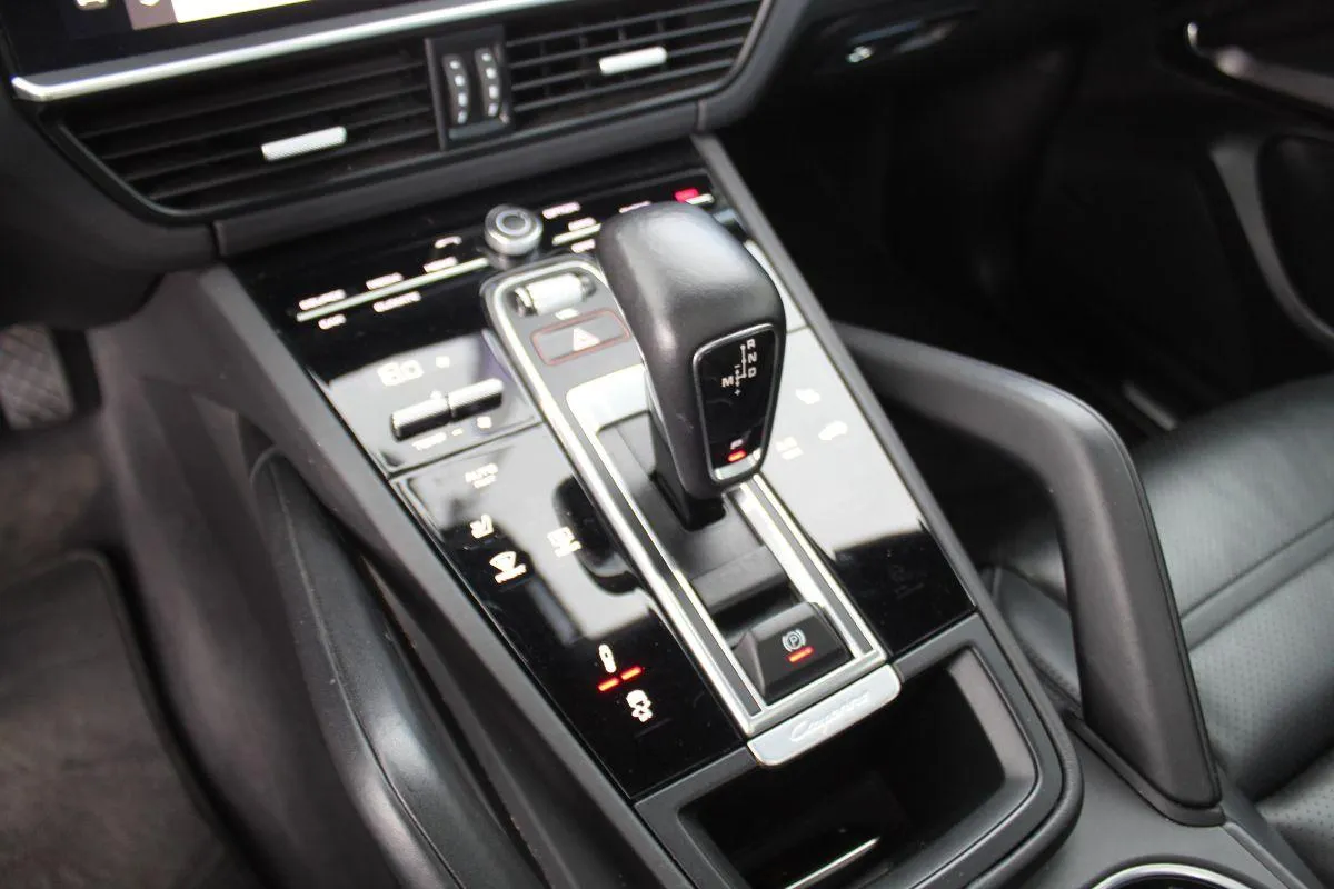 PORSCHE - Cayenne Coupe' - 3.0 V6 Platinum Edition