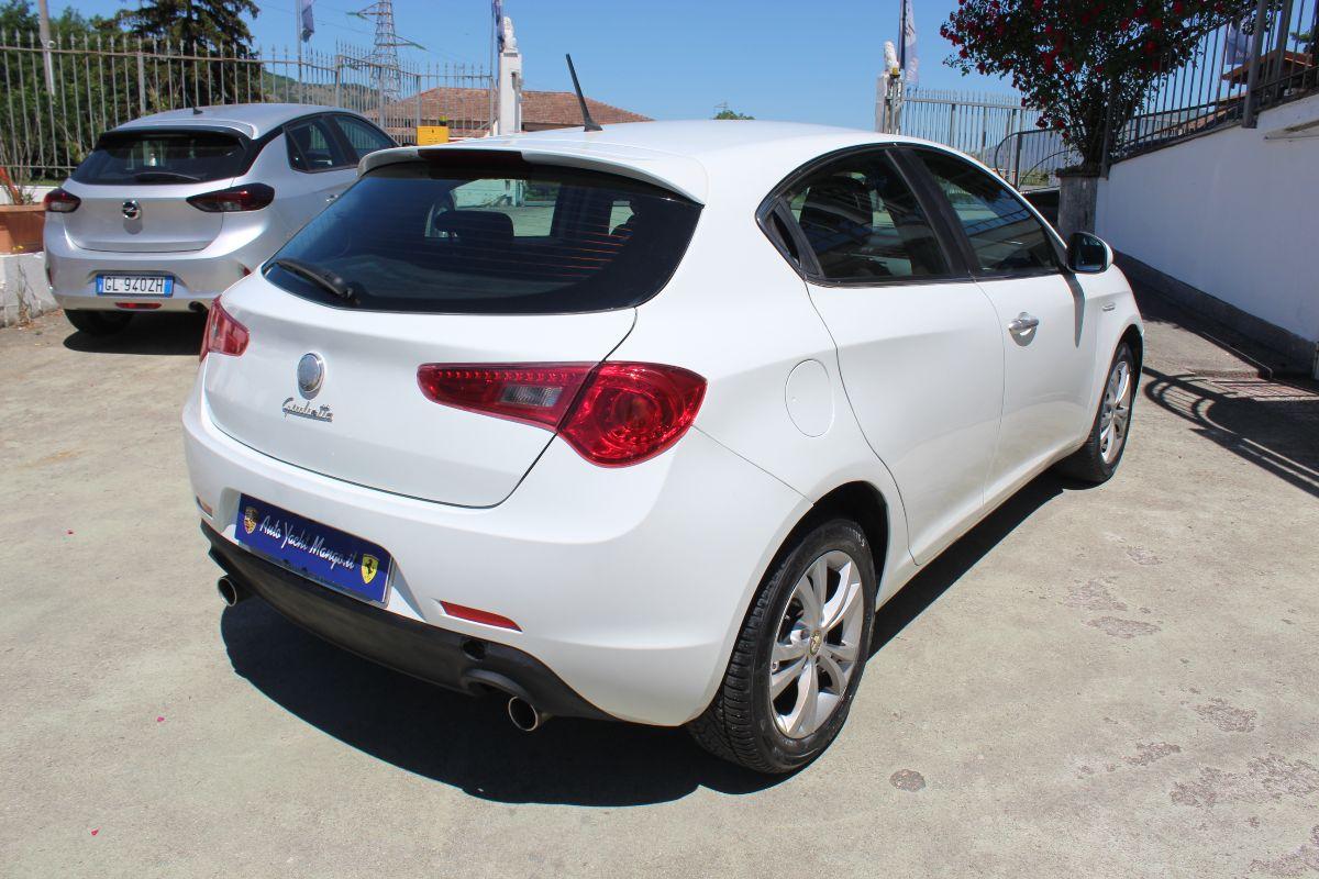 ALFA ROMEO - Giulietta - 2.0 JTDm-2 170 CV Distinctive