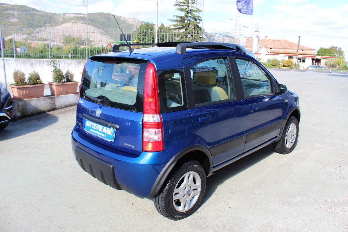 FIAT - Panda - 1.2 4x4 Climbing