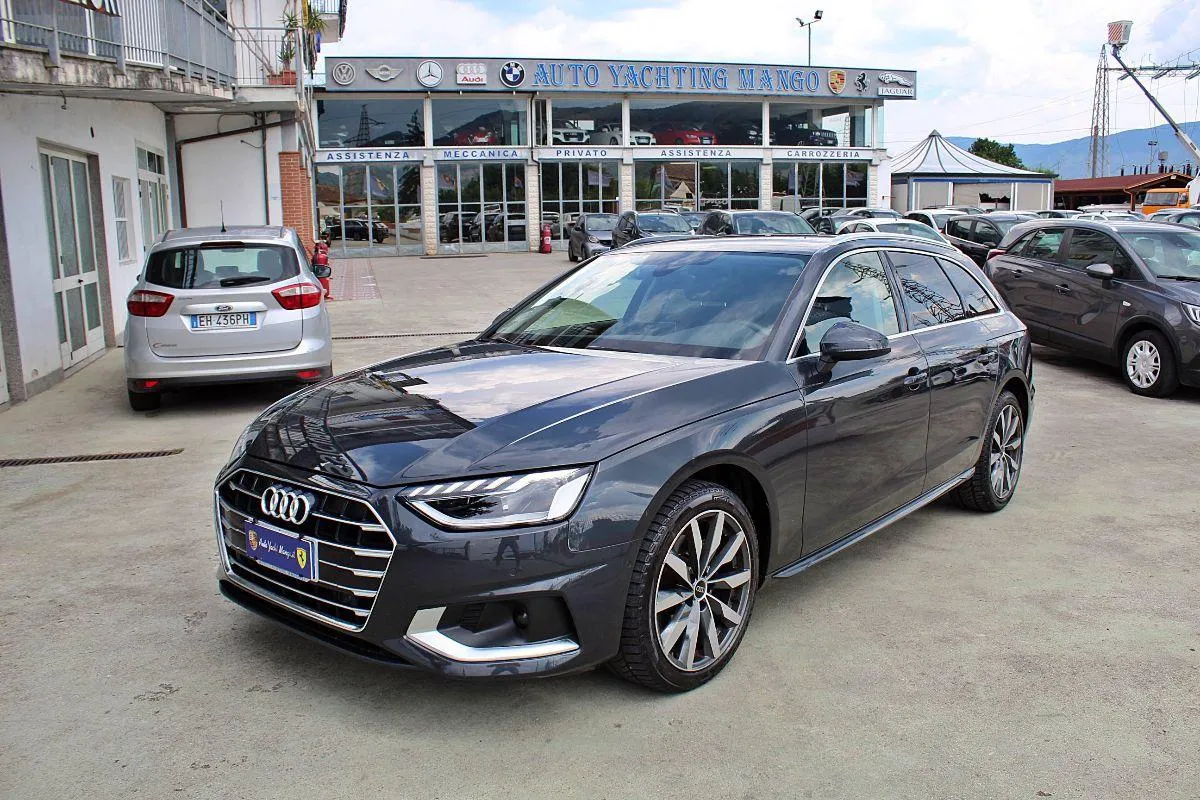 AUDI - A4 Avant - 35 TDI S tronic Business Sport