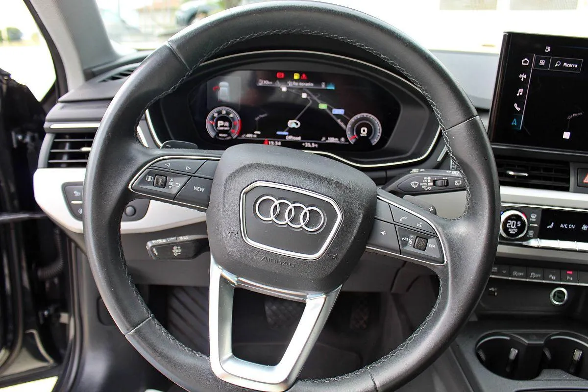 AUDI - A4 Avant - 35 TDI S tronic Business Sport