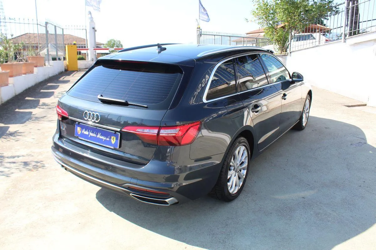 AUDI - A4 Avant - 35 TDI/163CV S tr. Business Adv
