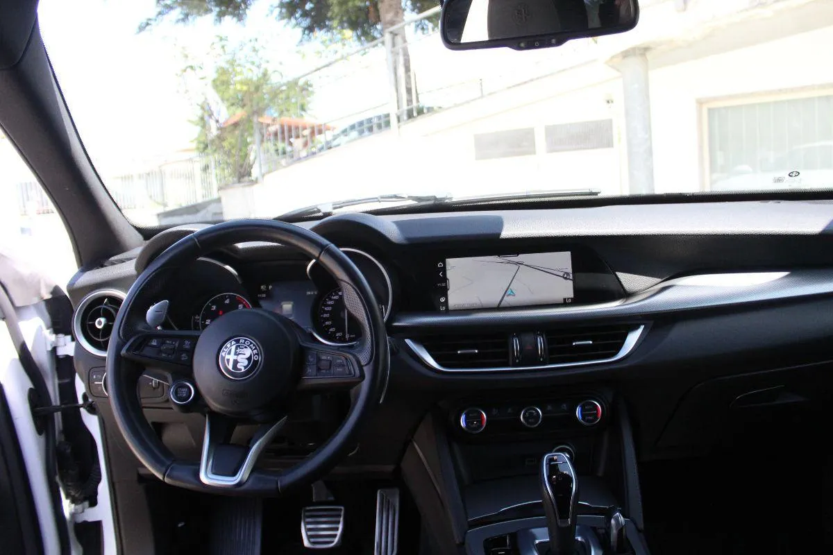ALFA ROMEO - Stelvio 2.2 t Sprint Q4 190cv AT8 F1