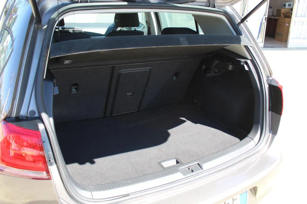 VOLKSWAGEN - Golf -  1.6 TDI 110CV 5p. Sport Edition BMT