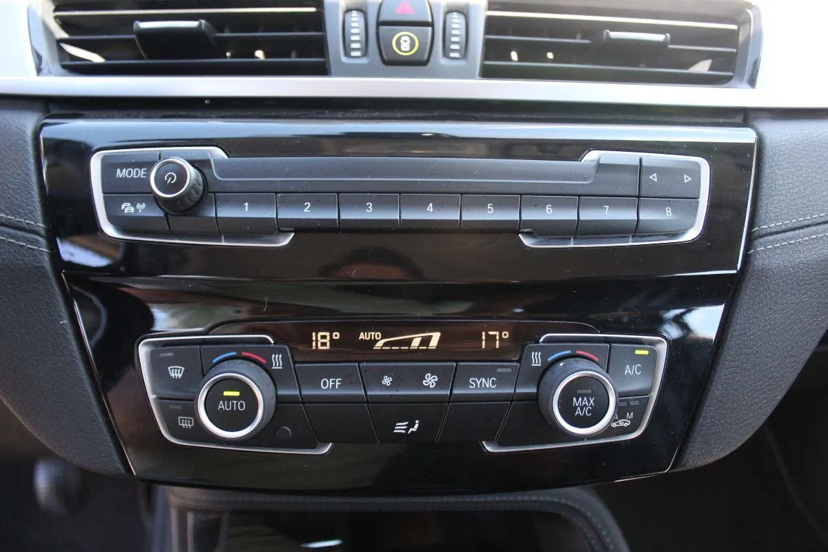 BMW - X1 - xDrive18d Business