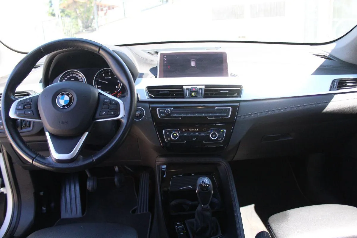 BMW - X1 - xDrive18d Business