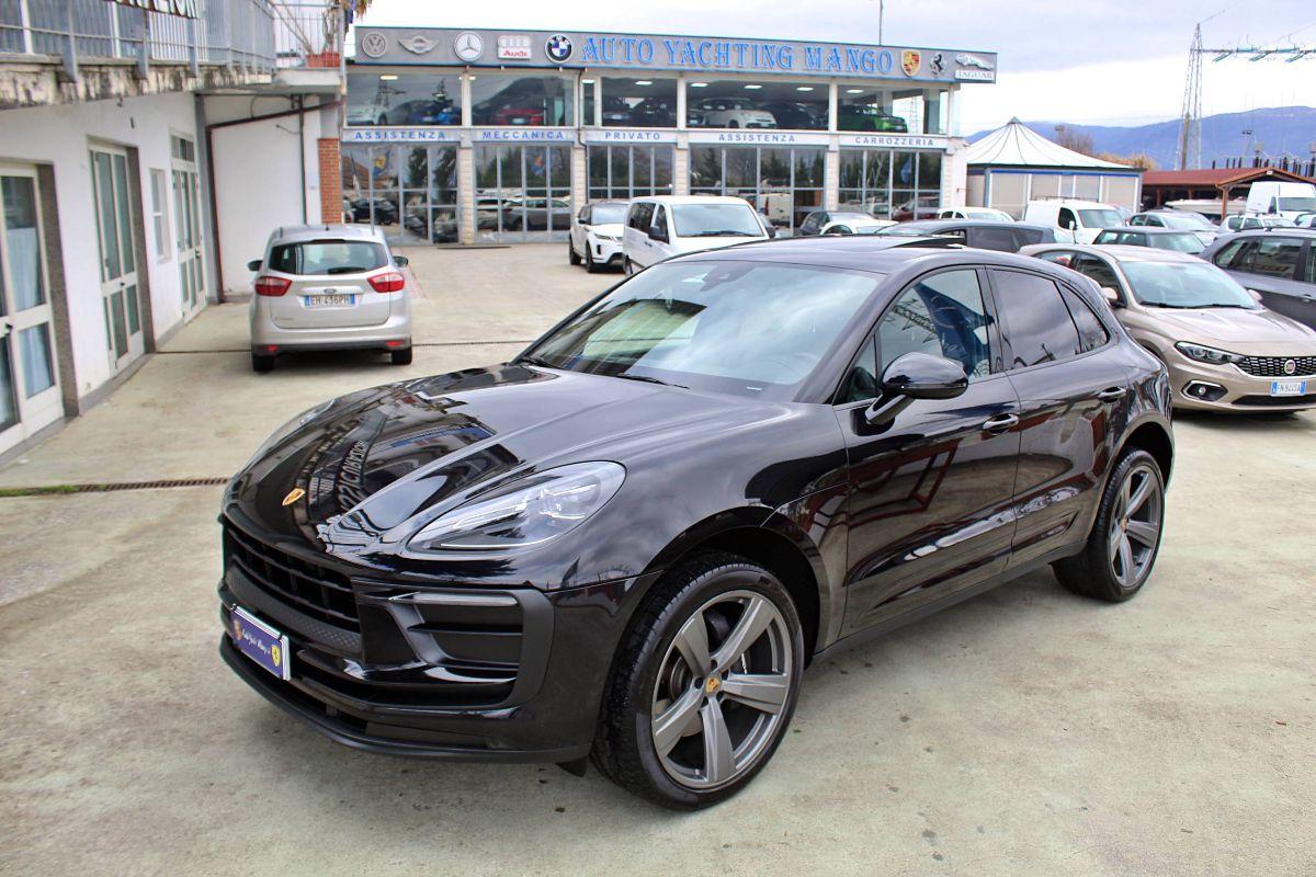 PORSCHE Macan 2022 usata in vendita presso Auto Yachting Mango