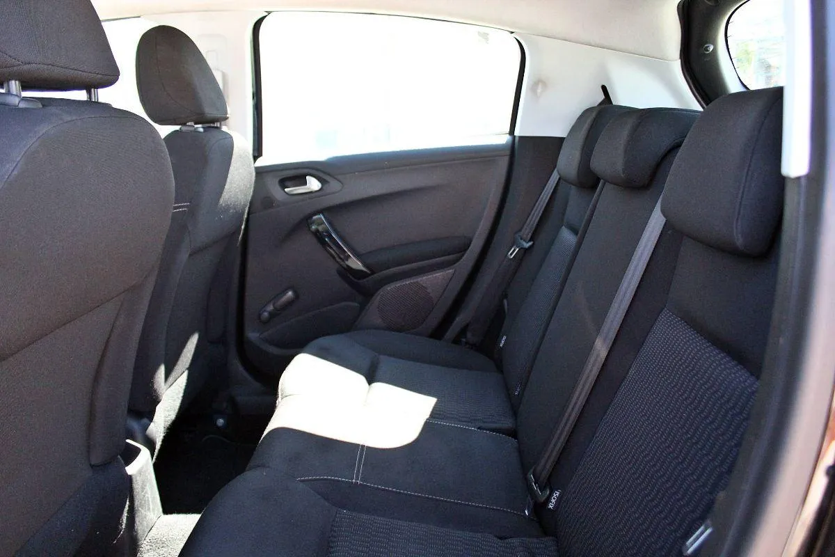 PEUGEOT - 208 - PureTech 82 3p. GPL Access