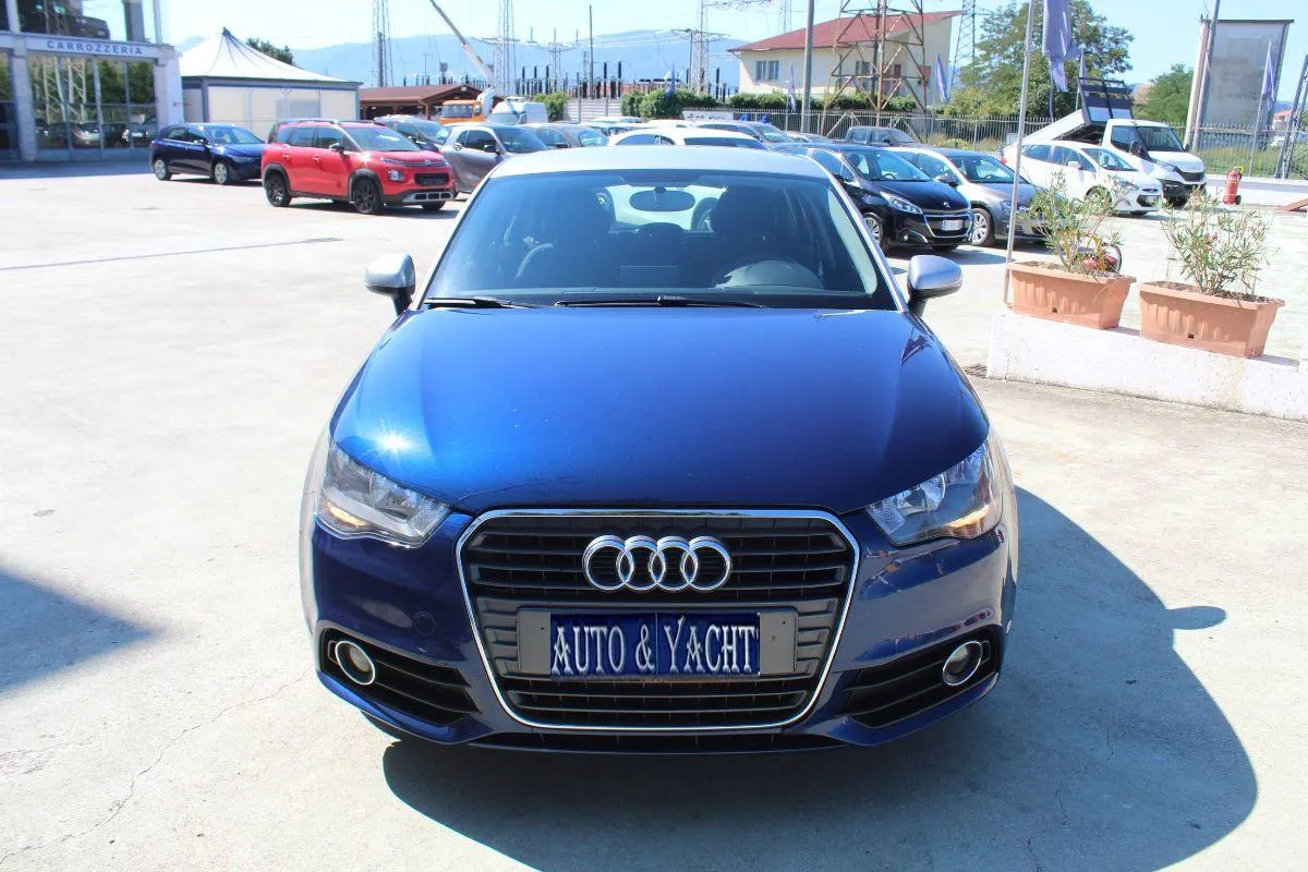 AUDI - A1 Sportback  - 1.2 TFSI Ambition