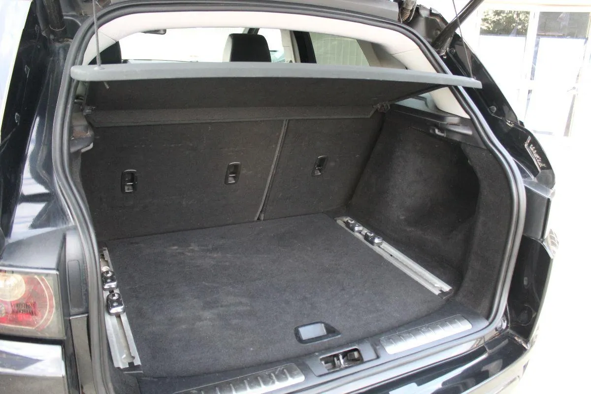 LAND ROVER - Range Rover Evoque - 2.2 TD4 5p. Pure Tech Pack