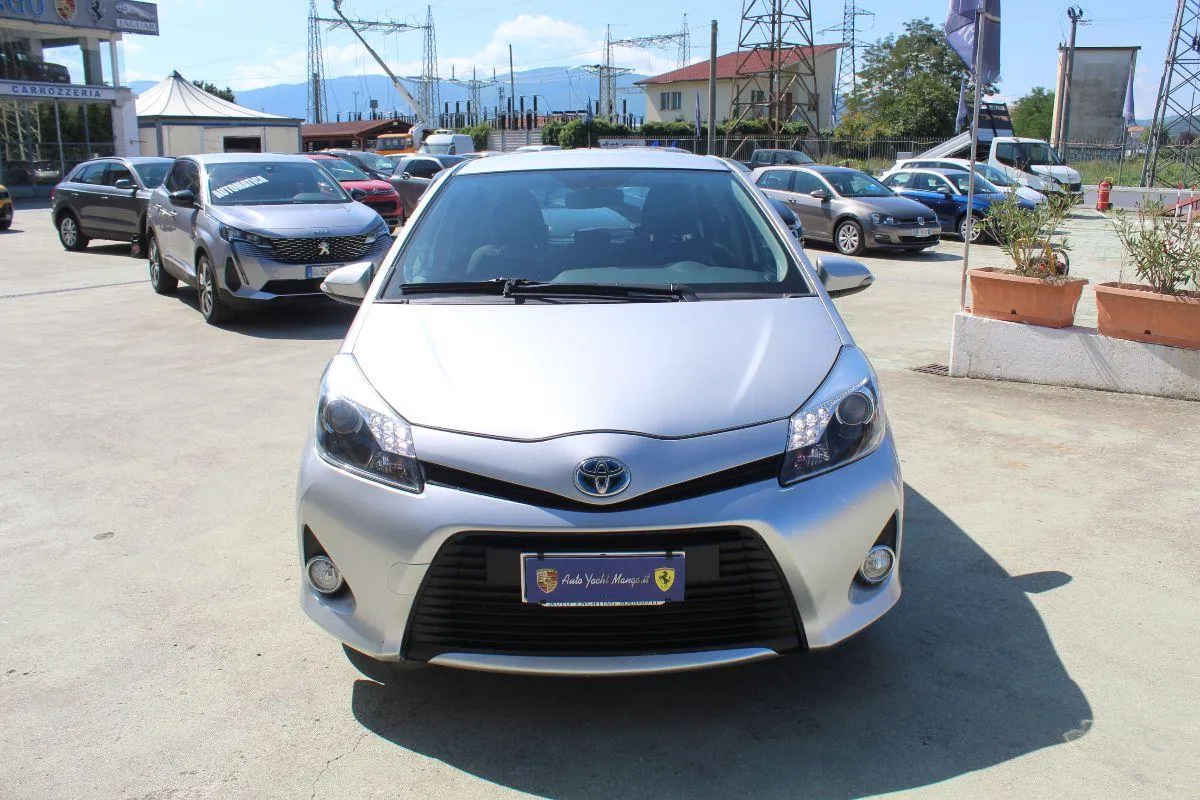 TOYOTA - Yaris -  1.5 Hybrid 5p. Style