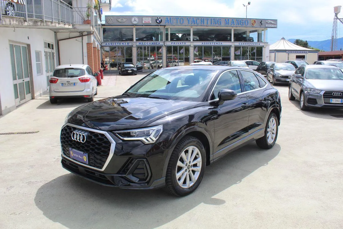 AUDI - Q3 Sportback - 35 TDI S Tronic Business Plus