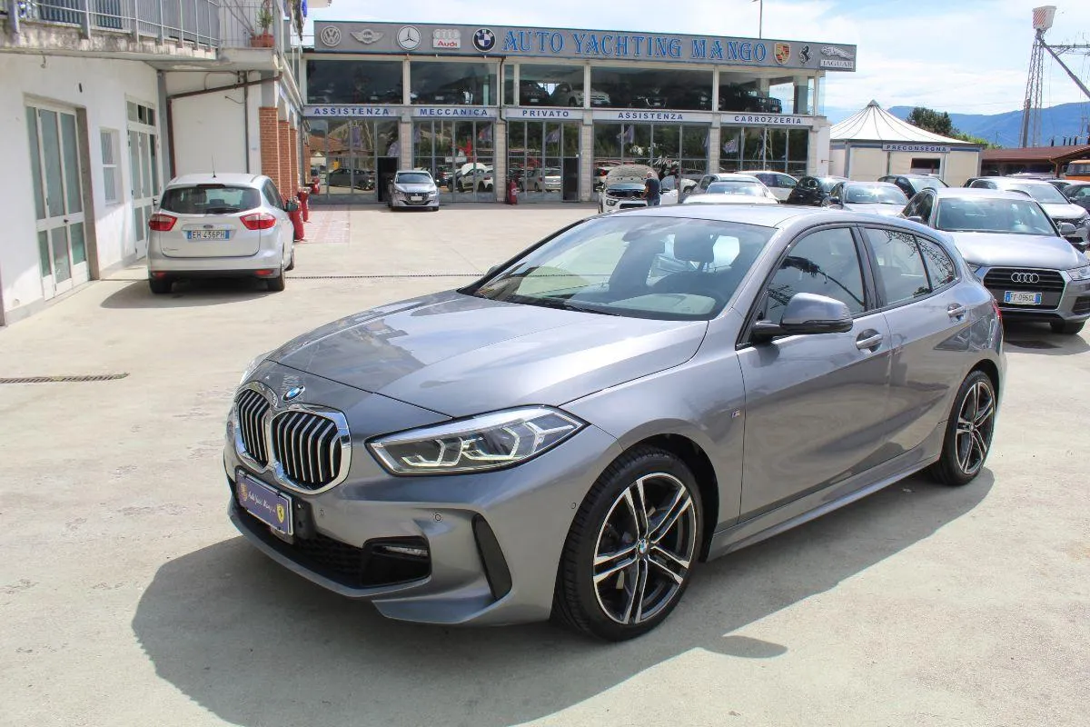 BMW - Serie 1 - 118i Msport 5p auto