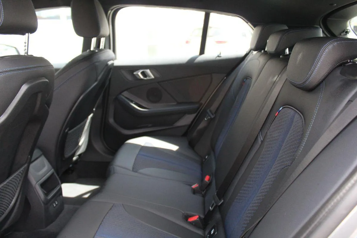 BMW - Serie 1 - 118i Msport 5p auto
