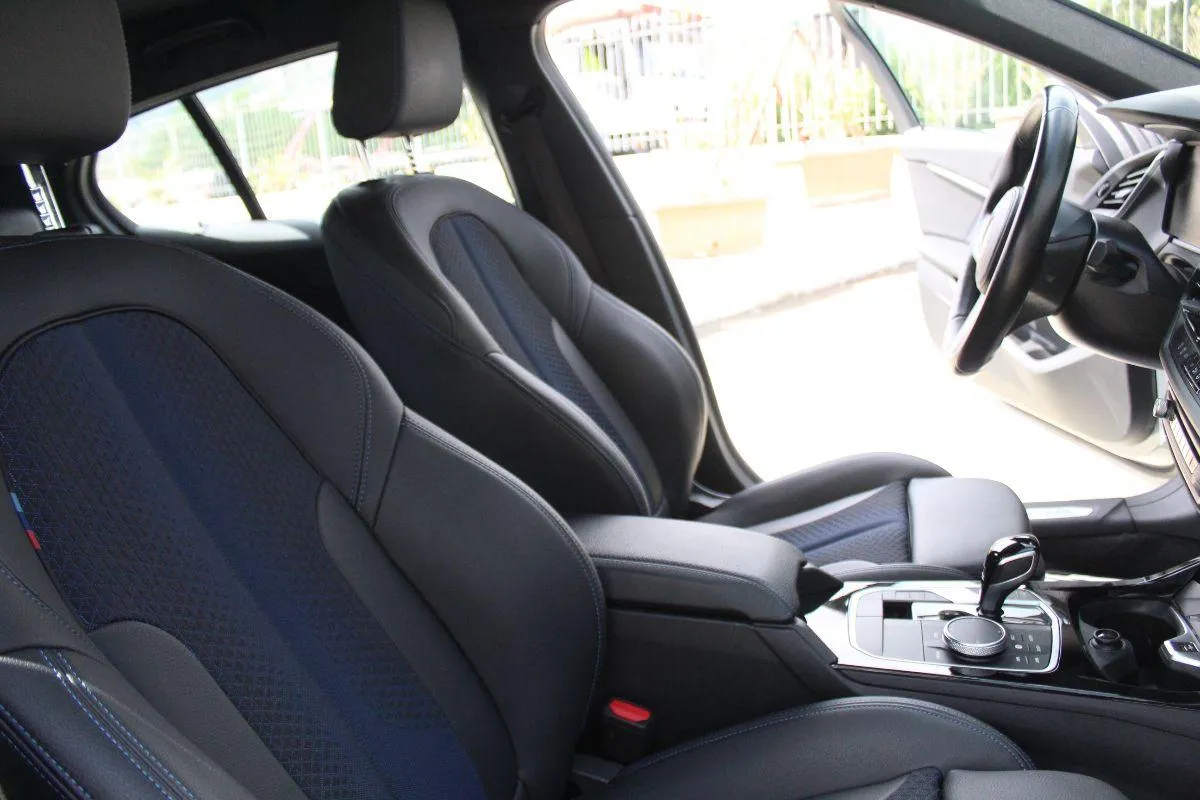 BMW - Serie 1 - 118i Msport 5p auto