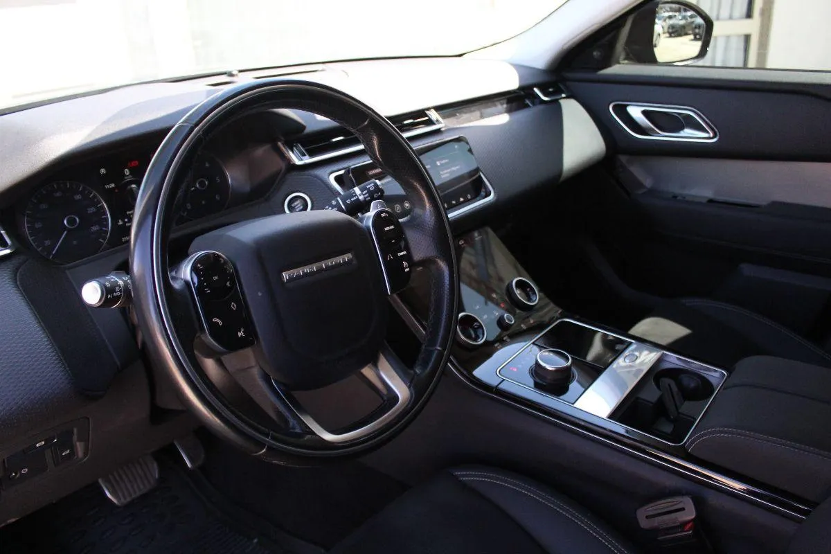LAND ROVER - Range Rover Velar - RR Velar 2.0D 240 CV R-Dynamic
