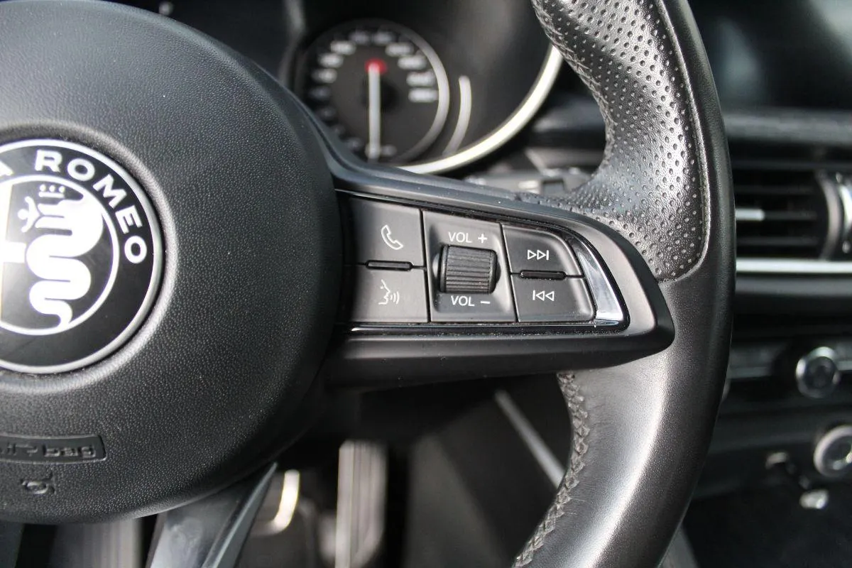 ALFA ROMEO - Stelvio - 2.2 T.diesel 190 CV AT8 Q4 Bus.