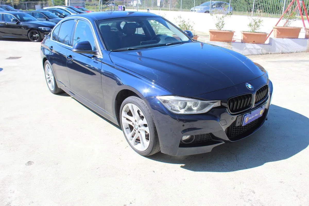 BMW - Serie 3 - 320d Futura