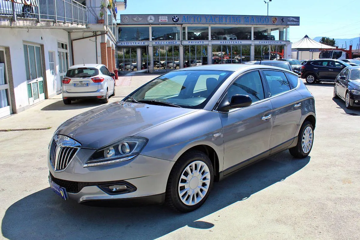 LANCIA - Delta - 1.6 MJT DPF Platino