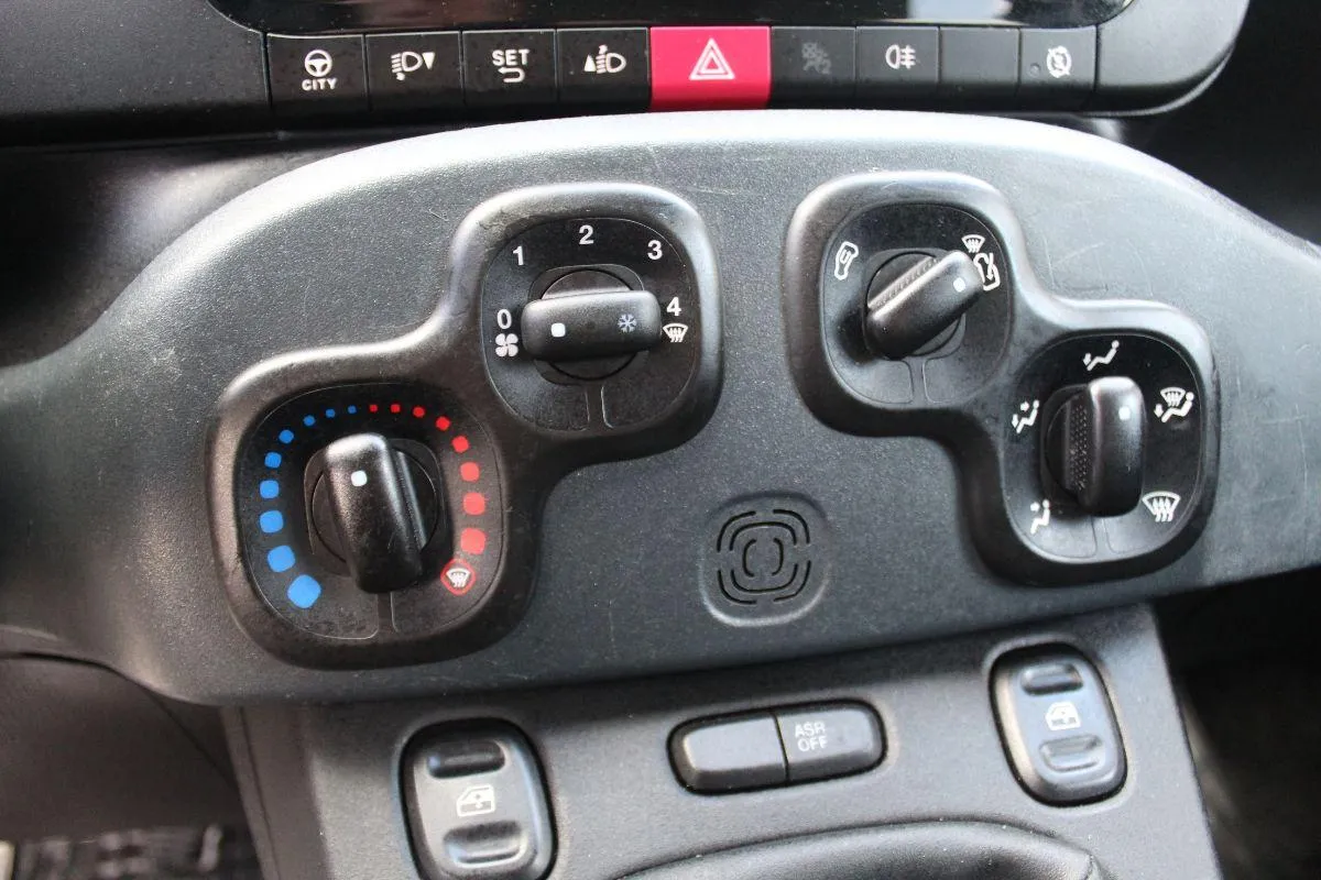 FIAT - Panda - 1.3 MJT 80 CV SeS Lounge