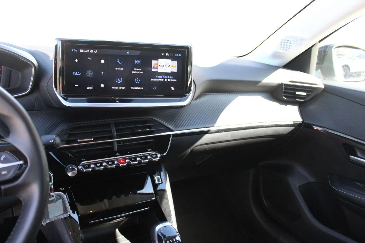 PEUGEOT - 208 - PureTech 100 S&S 5p. Allure