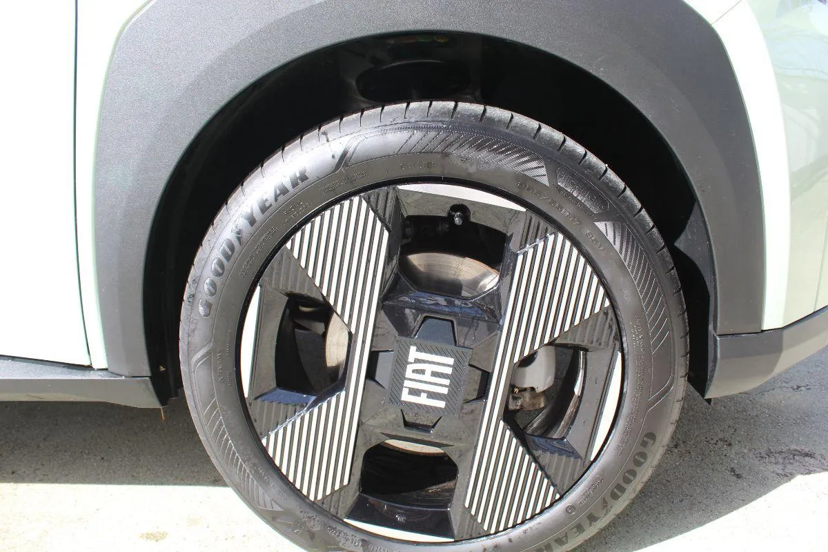 FIAT - Grande Panda - 1.2 Hybrid 110 S&S La Prima