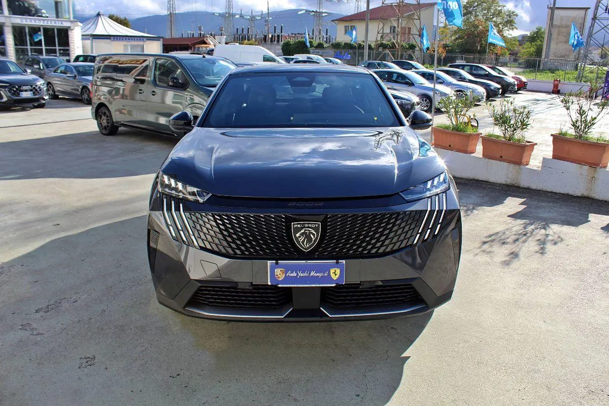PEUGEOT - 3008 - Hybrid 136 e-DCS6 GT