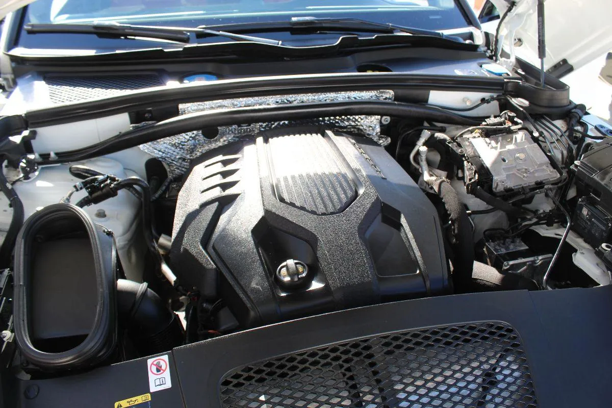 PORSCHE - Macan - 2.0 T 265cv pdk