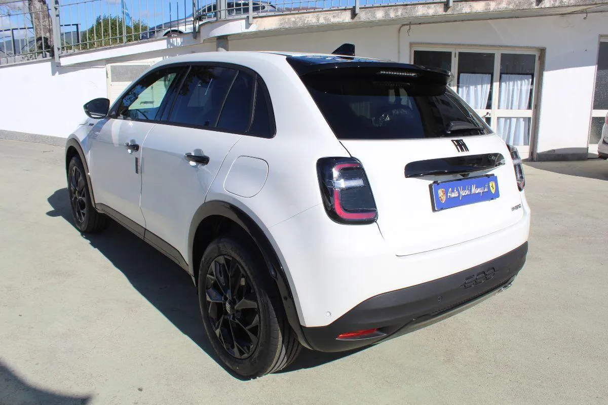 FIAT - 600 1.2 hybrid Sport 145cv auto