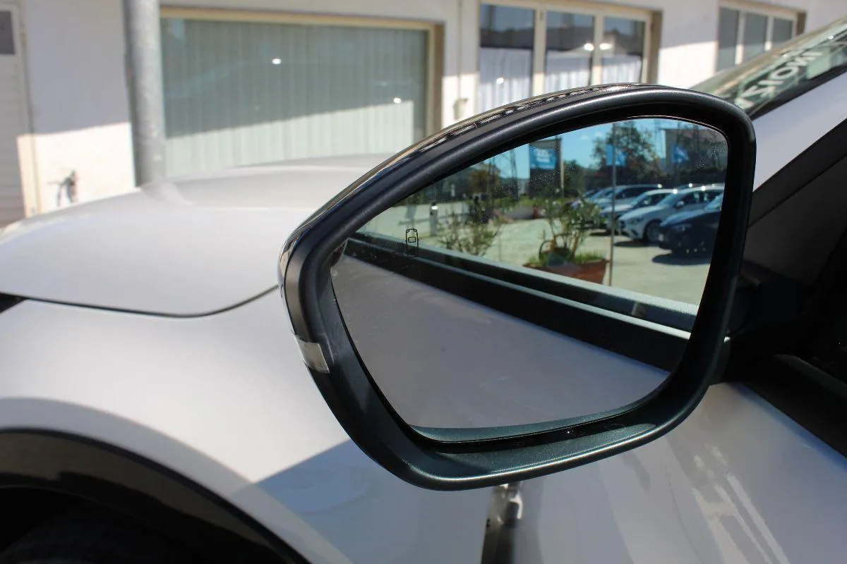 FIAT - 600 1.2 hybrid Sport 145cv auto