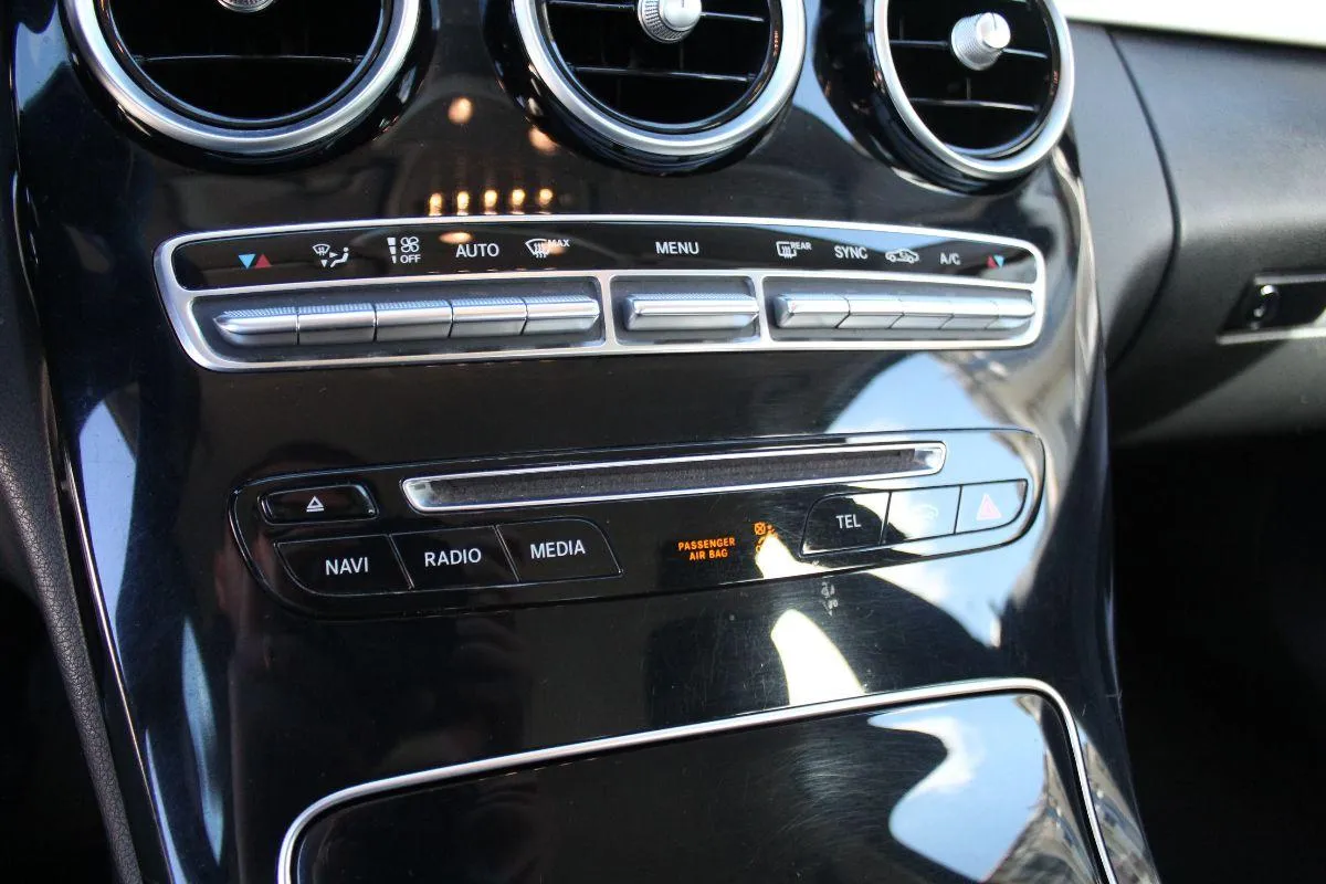 MERCEDES - Classe C - 200d Berlina (bt) Premium auto
