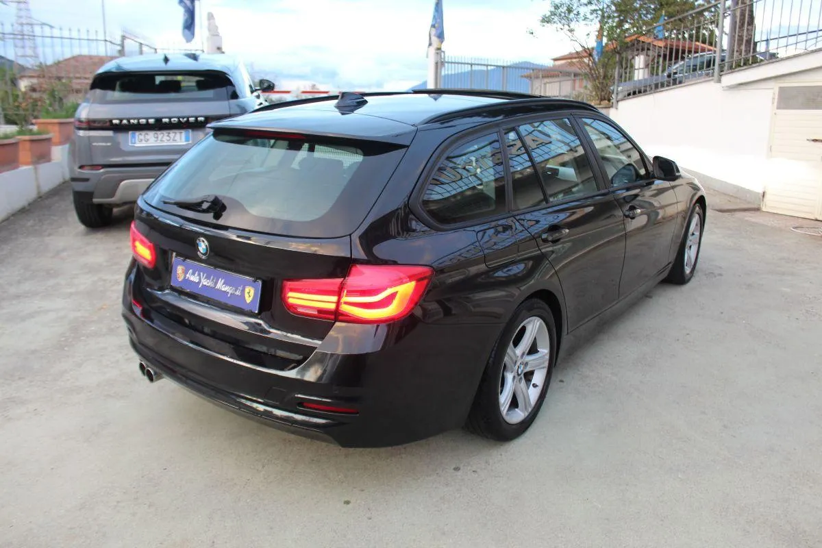 BMW - Serie 3 Touring - 320d Touring Business Advantage aut.