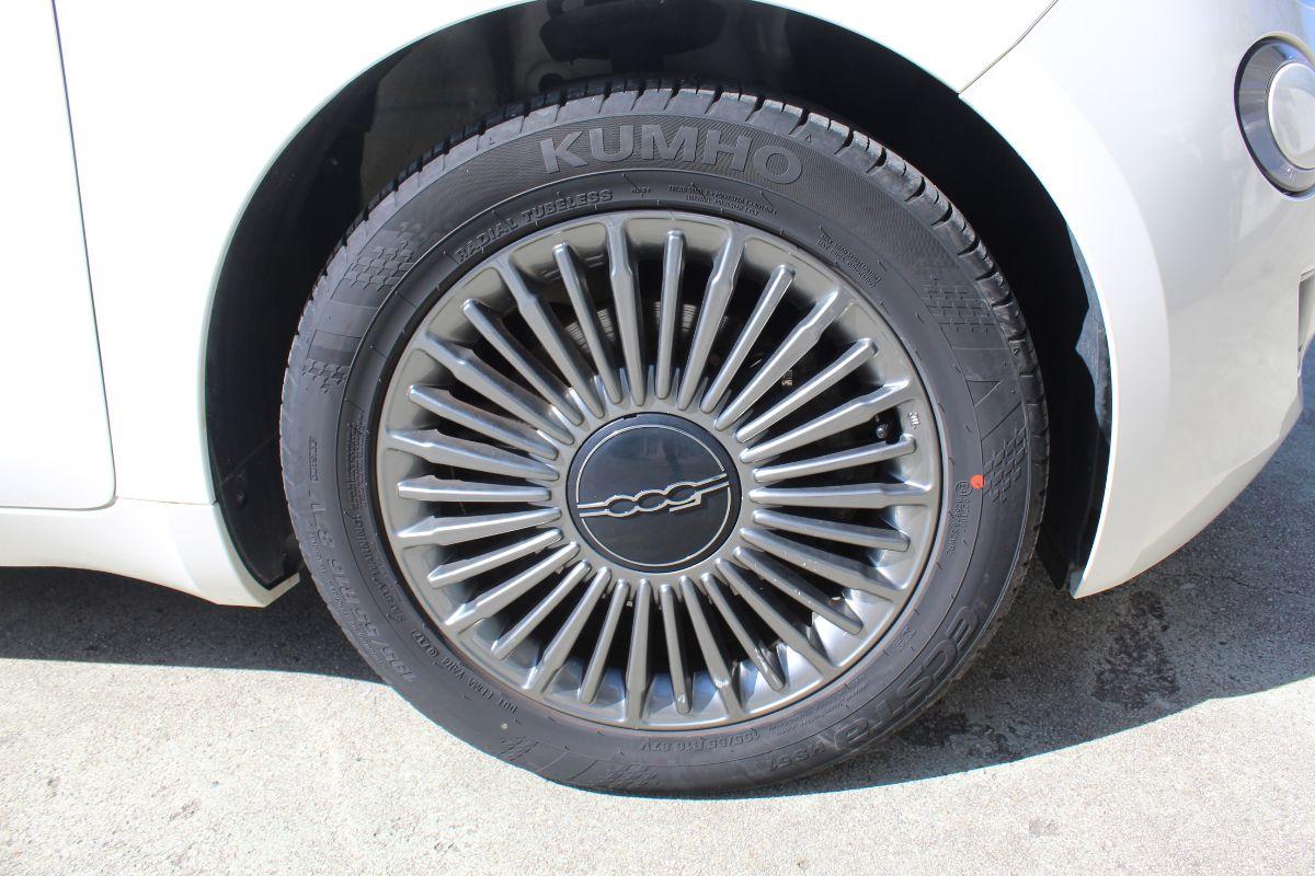 FIAT 500 E usata - foto 4 | Auto Yachting Mango Padula