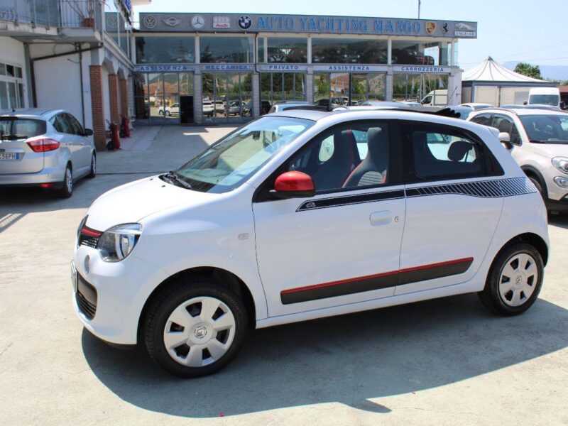 RENAULT Twingo — Foto 1 di 22