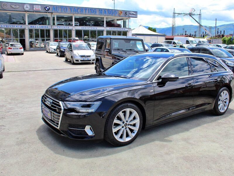 AUDI A6 Avant — Foto 1 di 26