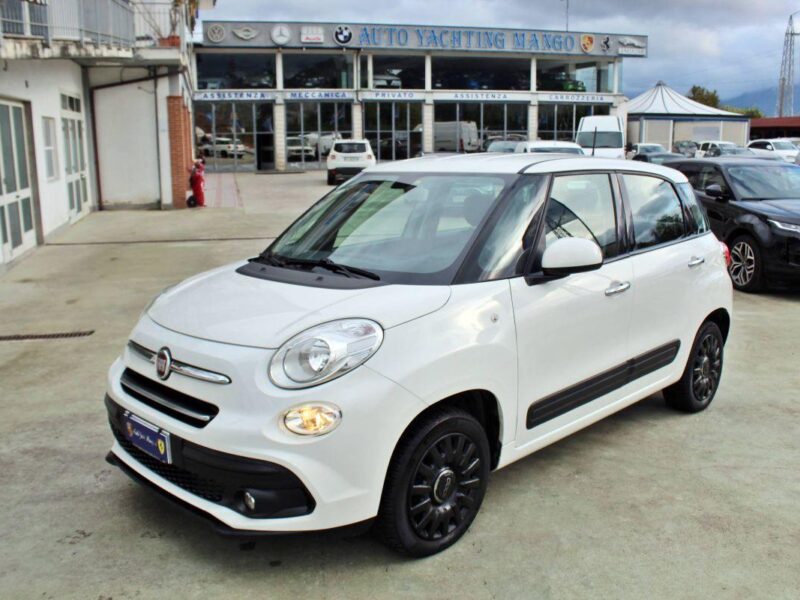 FIAT 500 L — Foto 1 von 23