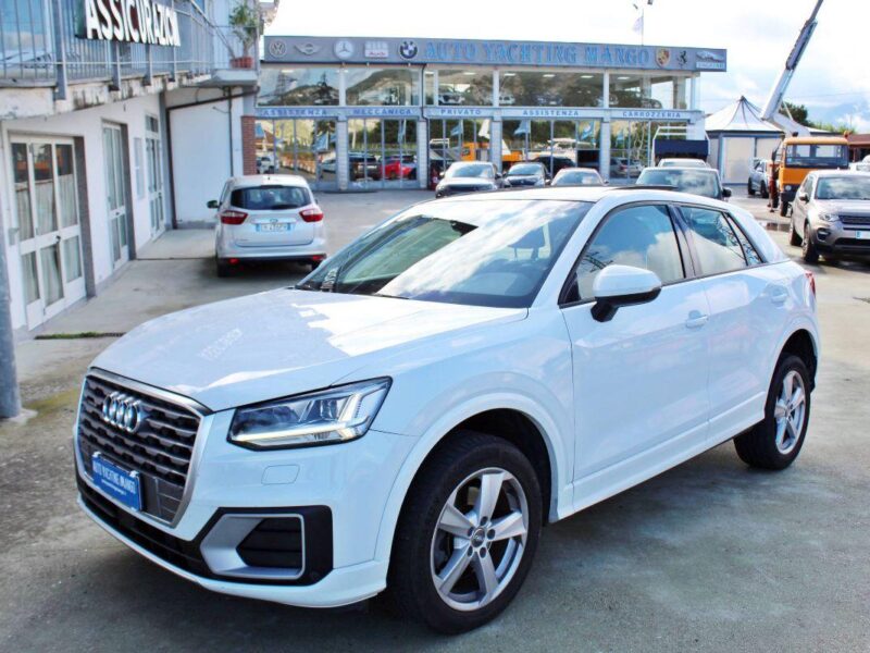 AUDI Q2 — Foto 1 di 17