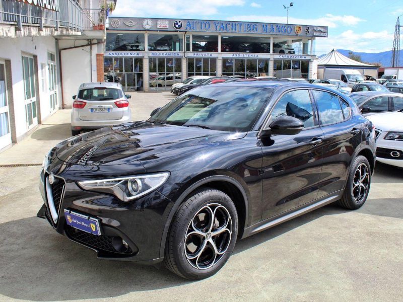 ALFA ROMEO Stelvio — Foto 1 di 25
