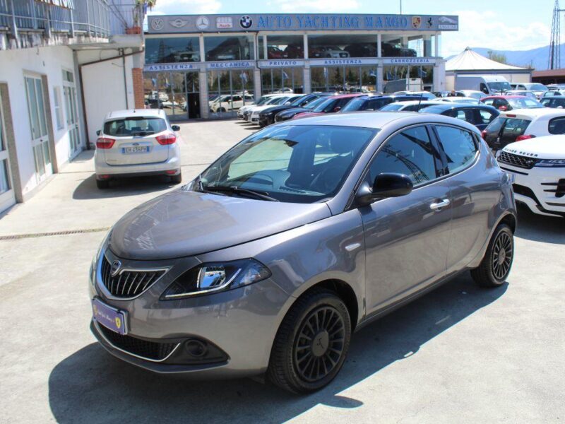 LANCIA Ypsilon — Foto 1 di 22