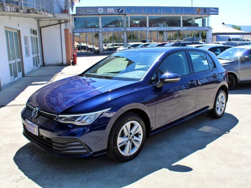 VOLKSWAGEN Golf — Foto 1 di 21